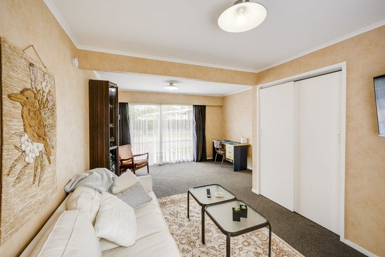Photo of property in 435a Gloucester Street, Taradale, Napier, 4112