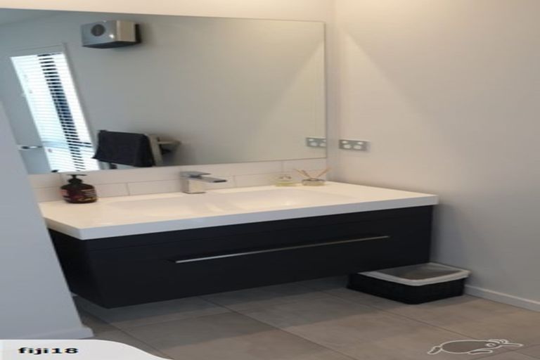 Photo of property in 98 Ledbury Drive, Rolleston, 7615