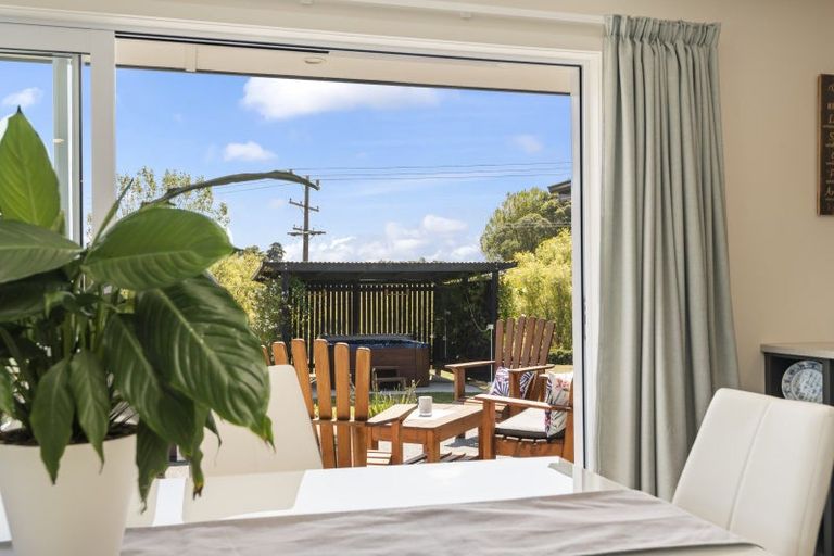 Photo of property in 541 Stoney Creek Road, Kelvin Grove, Palmerston North, 4470