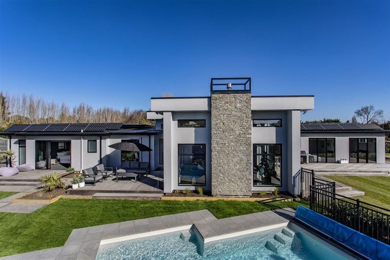 Photo of property in 711 Hills Road, Marshland, Christchurch, 8051