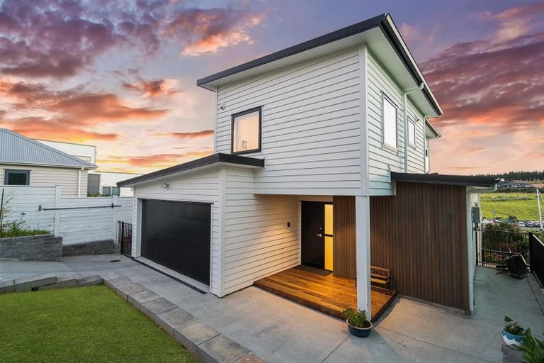 Photo of property in 94 Voyager Drive, Gulf Harbour, Whangaparaoa, 0930