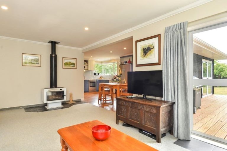 Photo of property in 38b Mcmaster Street, Greytown, 5712