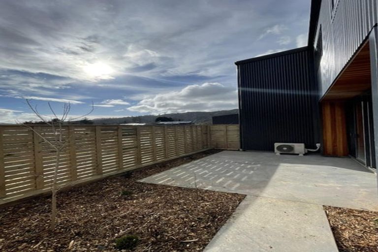 Photo of property in 12/33 Raukawa Street, Stokes Valley, Lower Hutt, 5019