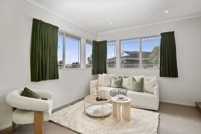 Photo of property in 17 Warwick Drive, Lynmore, Rotorua, 3010