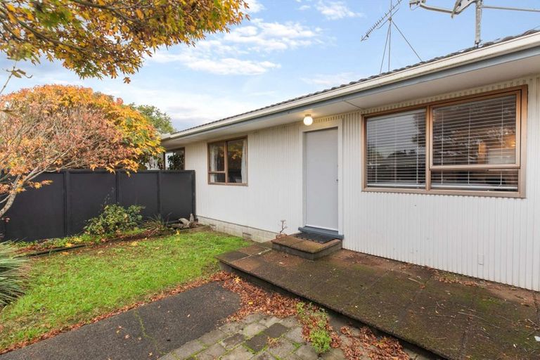 Photo of property in 1/4 Collie Road, Pukekohe, 2120