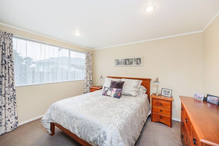 Photo of property in 644 Featherston Street, Roslyn, Palmerston North, 4414
