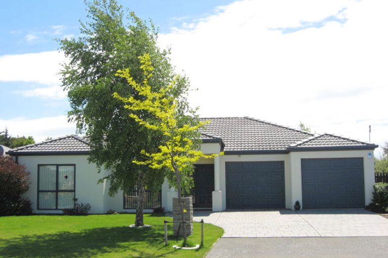 Photo of property in 18 Rowse Street, Rangiora, 7400