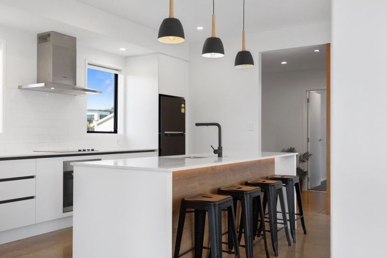 Photo of property in 22 Awatira Drive, Papamoa Beach, Papamoa, 3118