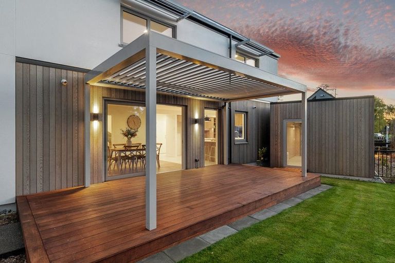 Photo of property in 1 Kahika Lane, Westmorland, Christchurch, 8025