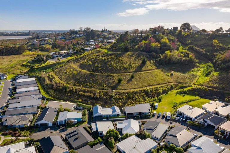 Photo of property in 44 Saint Pauls Drive, Brookfield, Tauranga, 3110