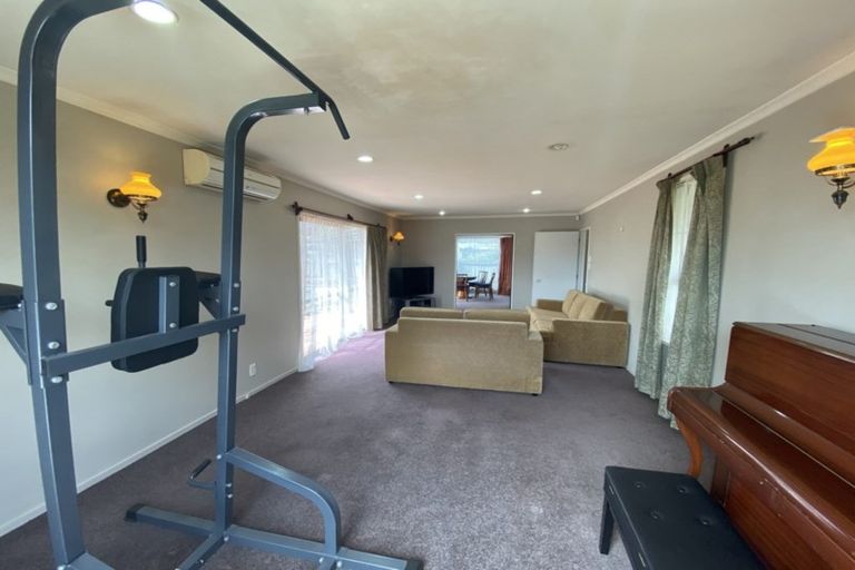 Photo of property in 72 Glenmore Avenue, Casebrook, Christchurch, 8051