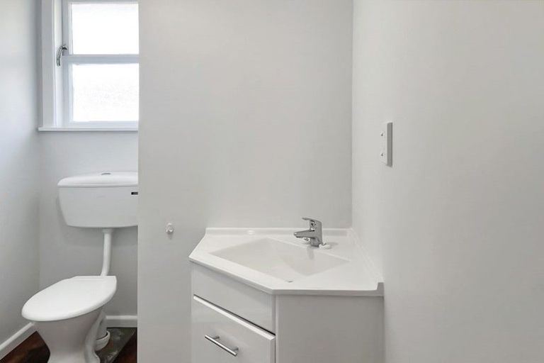 Photo of property in 29 Seddon Crescent, Marewa, Napier, 4110