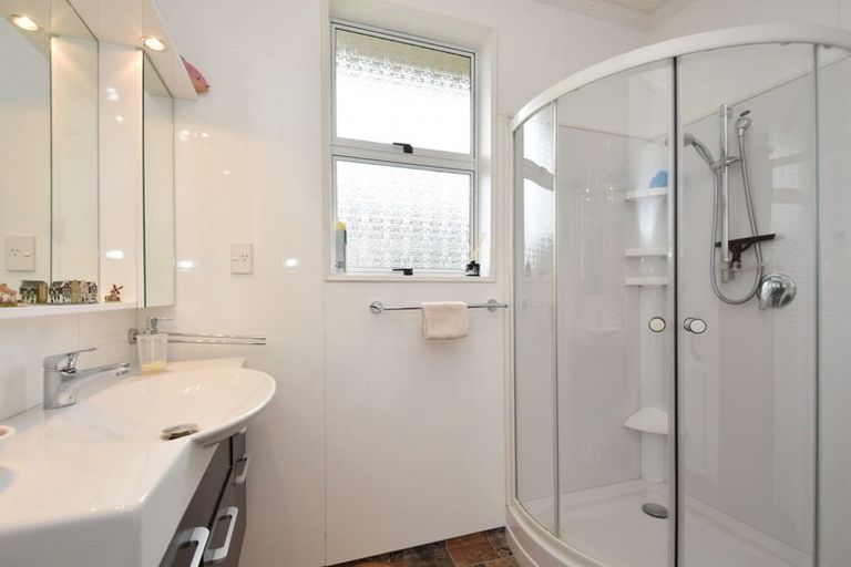 Photo of property in 147 Gladstone Terrace, Gladstone, Invercargill, 9810