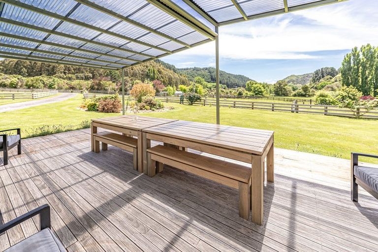 Photo of property in 1036 State Highway 4, Parikino, Wanganui, 4573
