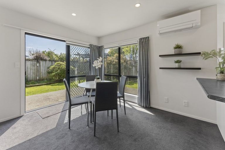 Photo of property in 22 Granville Street, Silverstream, Upper Hutt, 5019