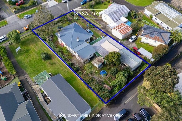 Photo of property in 10 Ferguson Street, Mangere East, Auckland, 2024