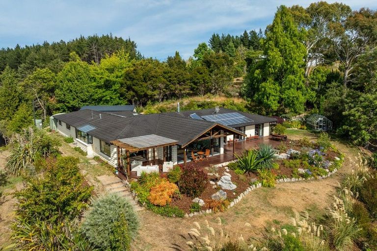 Photo of property in 4 Bronte Road East, Bronte, Upper Moutere, 7173