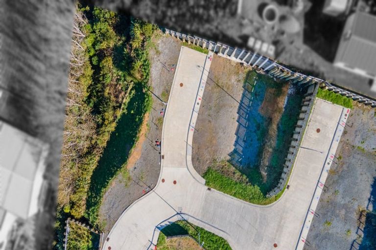 Photo of property in 42 Raiha Street, Kenepuru, Porirua, 5022