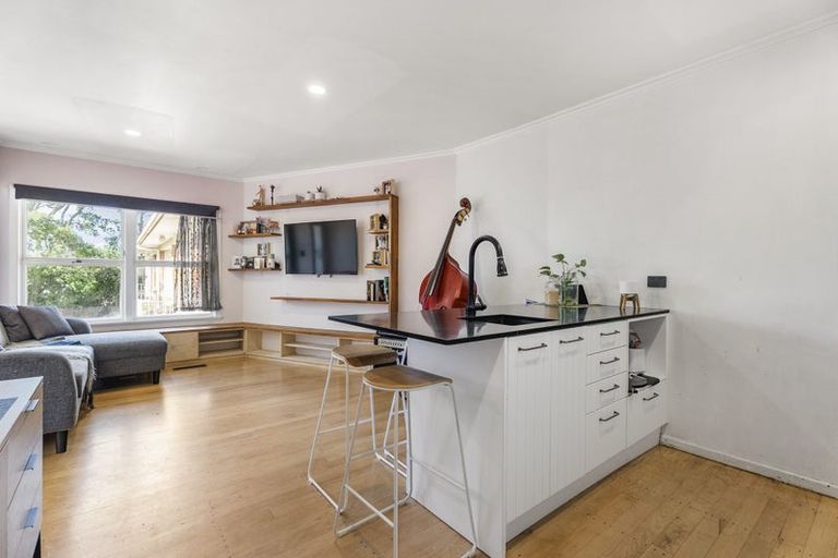 Photo of property in 4/21 Evelyn Place, Hillcrest, Auckland, 0627