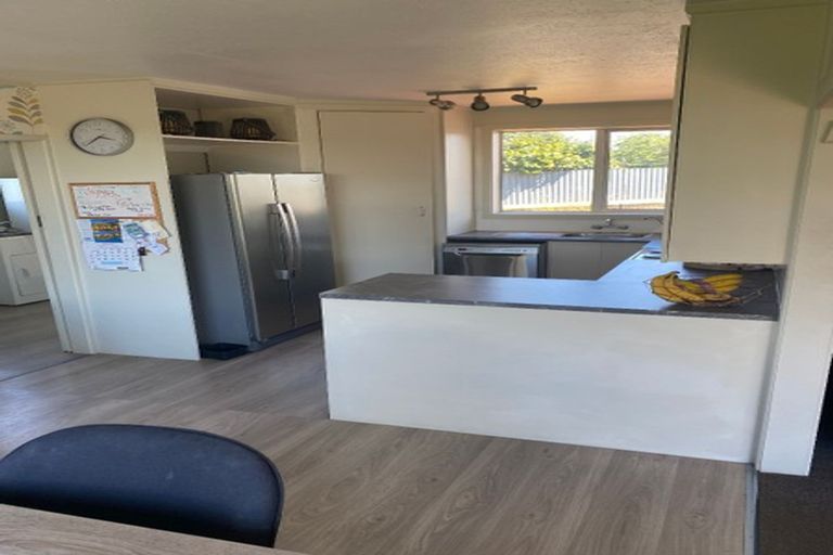 Photo of property in 122 Dunlop Street, Wallacetown, 9816