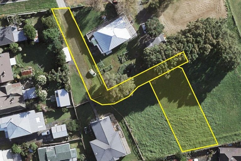 Photo of property in 4b Forlong Rise, Helensville, 0800