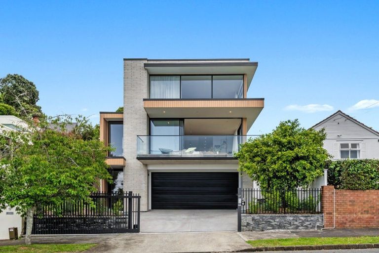 Photo of property in 3 Glanville Terrace, Parnell, Auckland, 1052