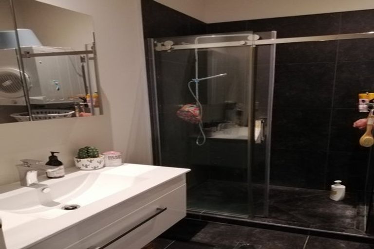 Photo of property in 1/143 Great South Road, Papakura, 2110