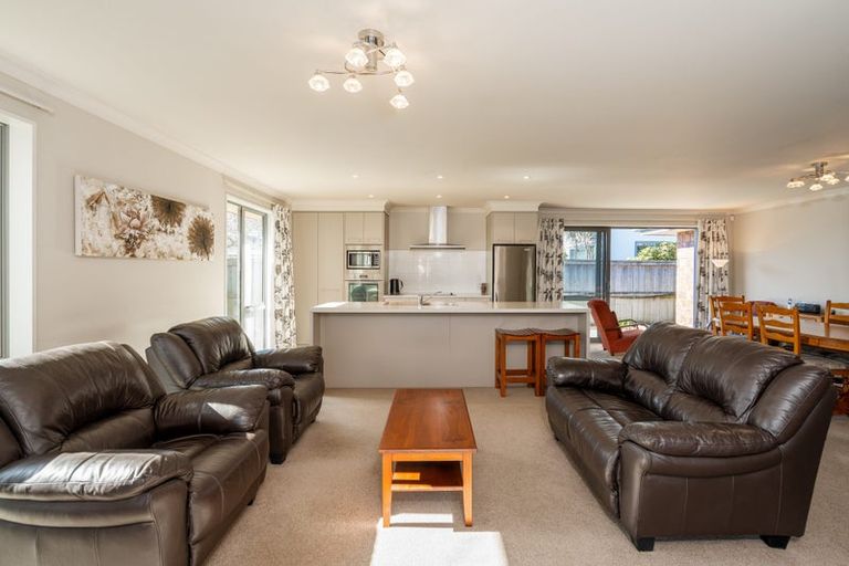 Photo of property in 6 Woodhurst Drive, Casebrook, Christchurch, 8051