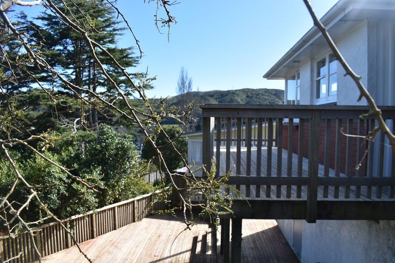 Photo of property in 22 John Street, Stokes Valley, Lower Hutt, 5019