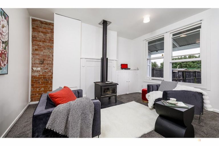 Photo of property in 92-98 High Street, Waimate, 7924