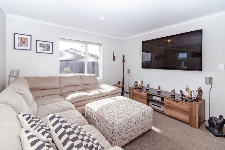 Photo of property in 15 Magnolia Crescent, Tawhero, Whanganui, 4501
