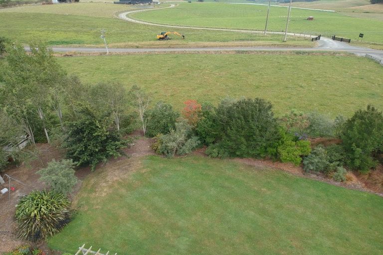 Photo of property in 374 Airedale Road, Weston, Oamaru, 9492