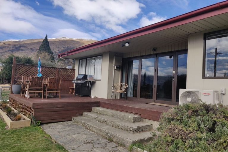 Photo of property in 37 Kent Street, Kingston, Athol, 9793