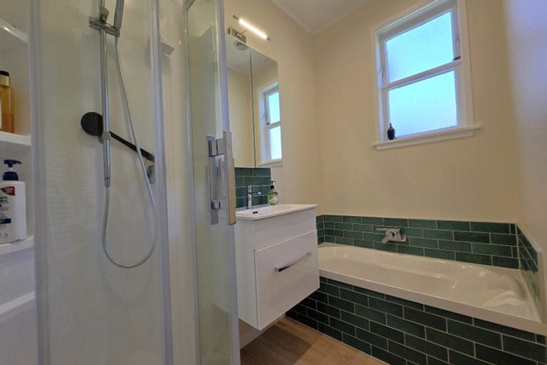 Photo of property in 4 Poole Street, Taita, Lower Hutt, 5011