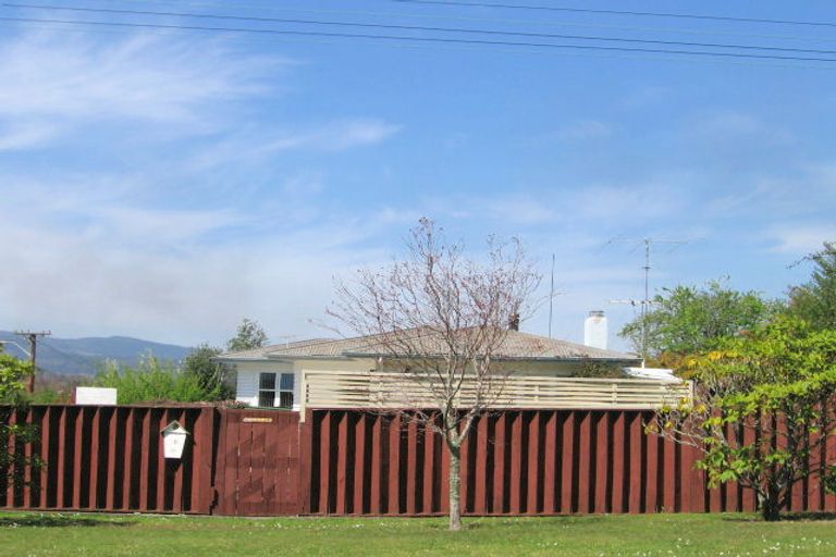 Photo of property in 10 Inverness Road, Western Heights, Rotorua, 3015