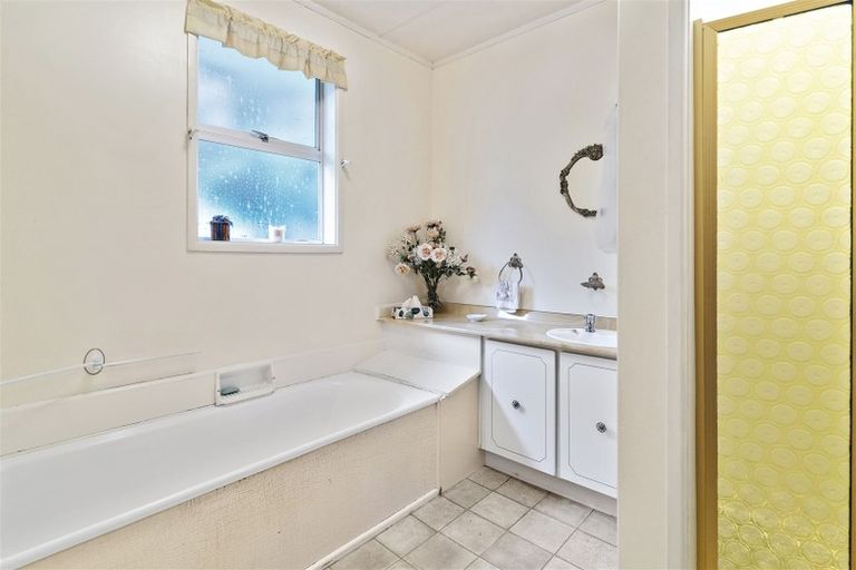 Photo of property in 11 Upper Plain Road, Masterton, 5810