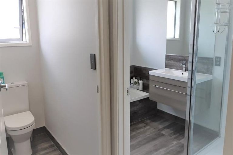 Photo of property in 17 Gibboney Place, Pokeno, 2402