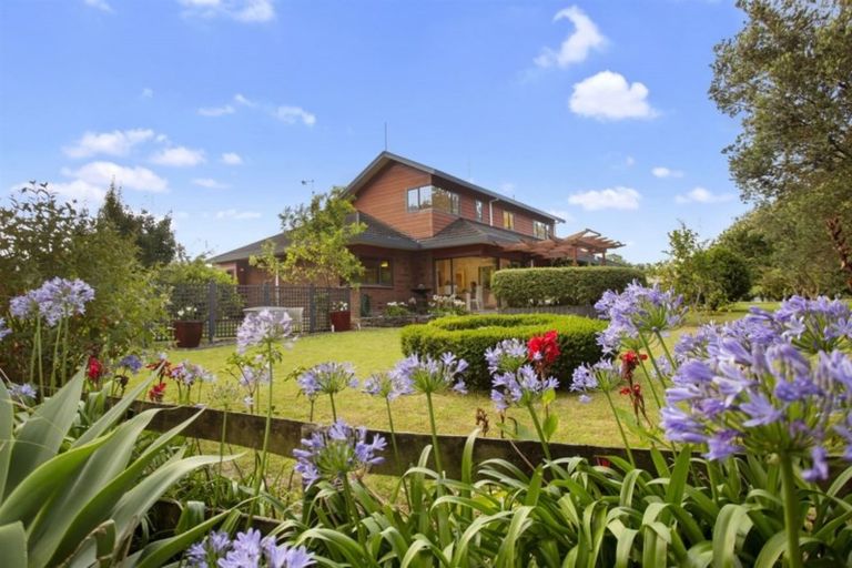 Photo of property in 22 Myrtle Drive, Omokoroa, 3114