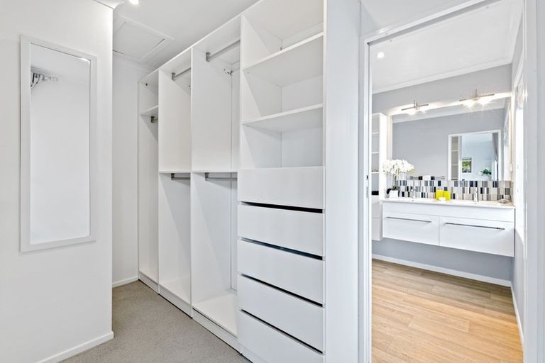 Photo of property in 68 Paragon Avenue, Beach Haven, Auckland, 0626