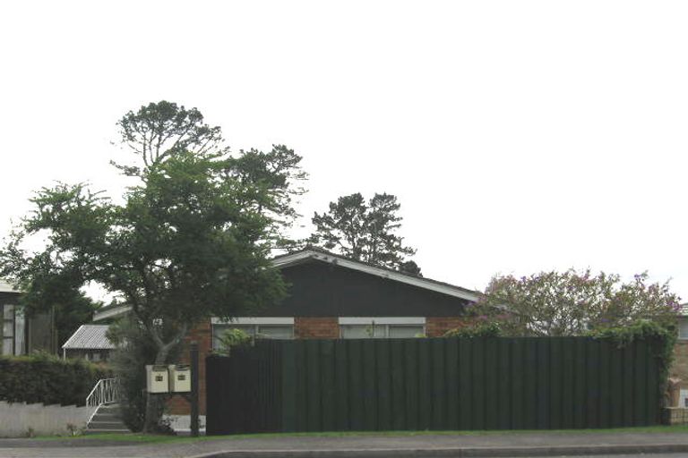 Photo of property in 1/95 Glengarry Road, Glen Eden, Auckland, 0602