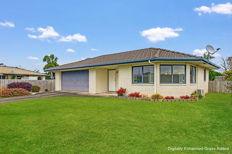 Photo of property in 4 Waitoa Street, Waiuku, 2123