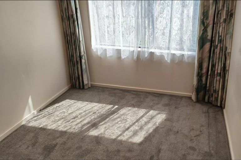 Photo of property in 45 Clevedon Road, Papakura, 2110