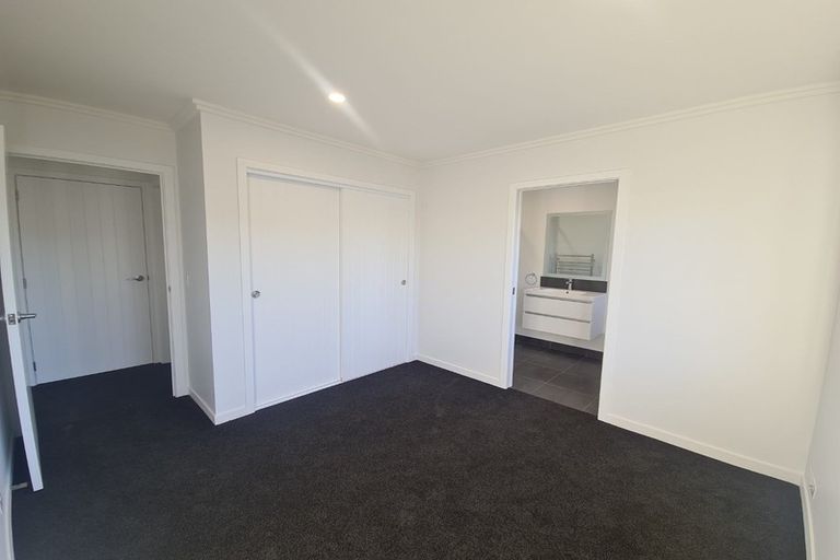 Photo of property in 88a Strathmore Avenue, Strathmore Park, Wellington, 6022