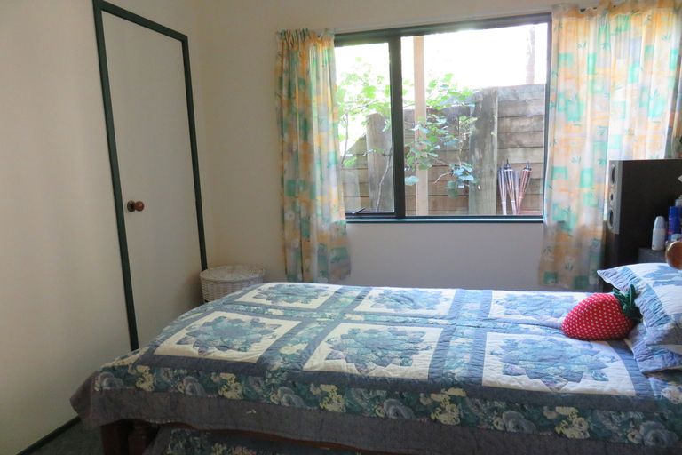 Photo of property in 24 Ohawini Road, Oakura, Hikurangi, 0184