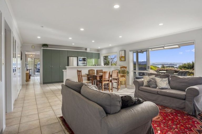 Photo of property in 191a Omokoroa Road, Omokoroa, 3114