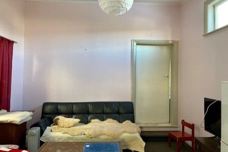 Photo of property in 2/43 Rintoul Street, Newtown, Wellington, 6021