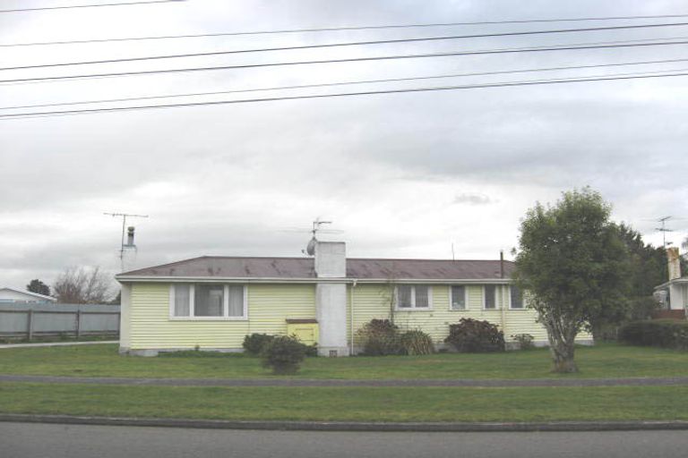 Photo of property in 59 South Belt, Solway, Masterton, 5810