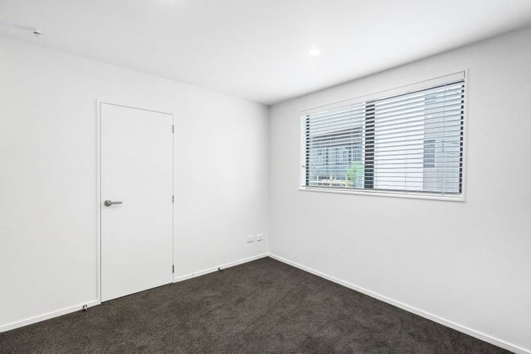 Photo of property in 14 Panoni Lane, Howick, Auckland, 2014