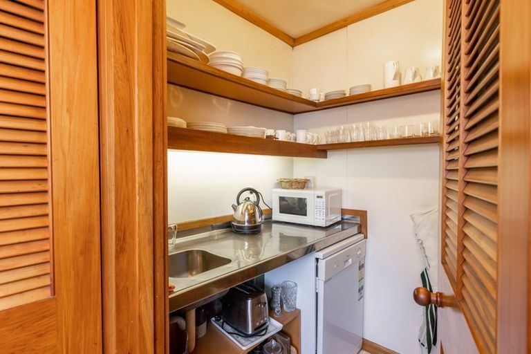 Photo of property in 900 Queen Street East, Parkvale, Hastings, 4122