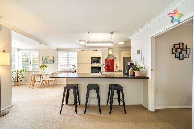 Photo of property in 1 Waldie Grove, Avalon, Lower Hutt, 5011